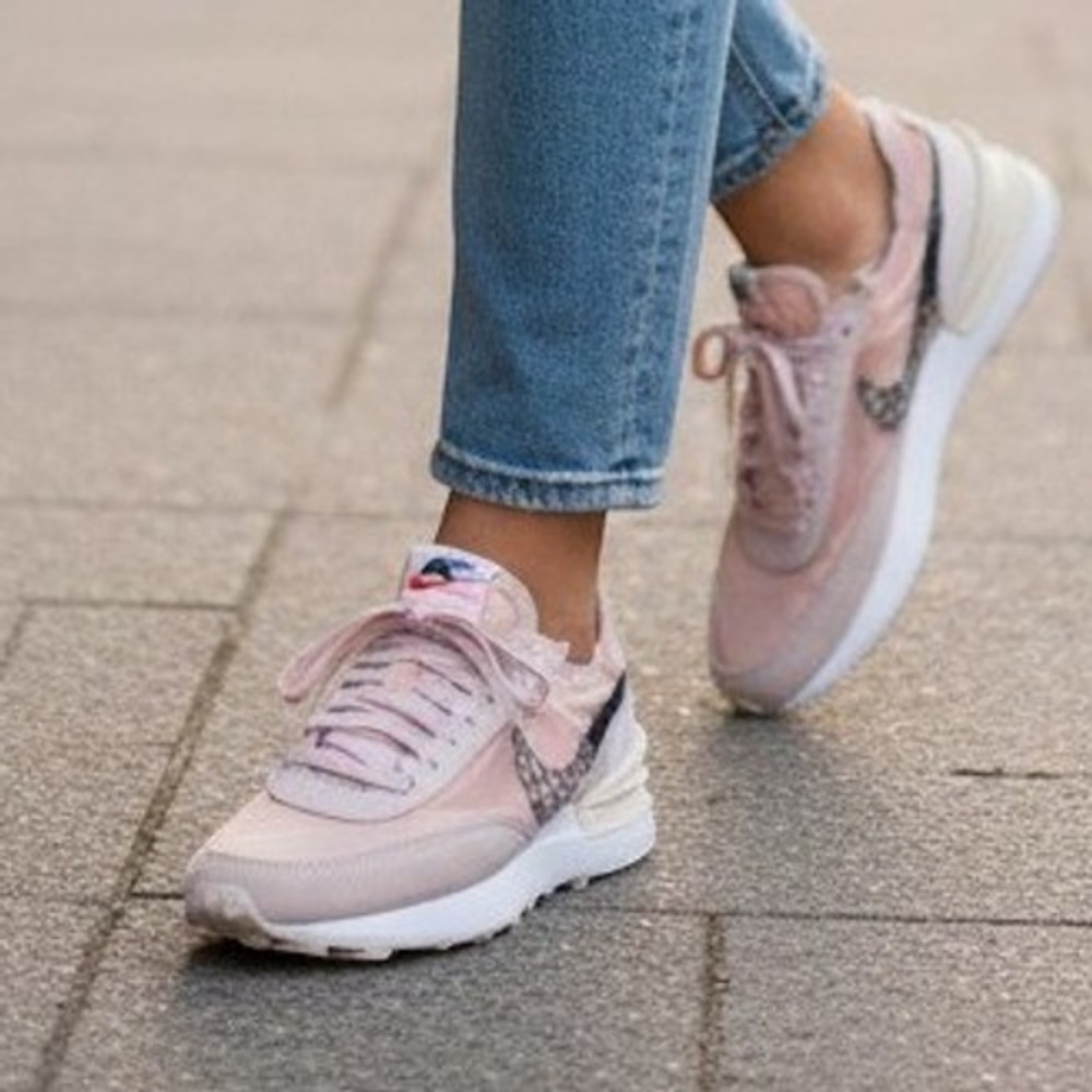 Nike Waffle One Leopard Print Pink Mesh Suede Sneakers DJ9776-600 Womens 7